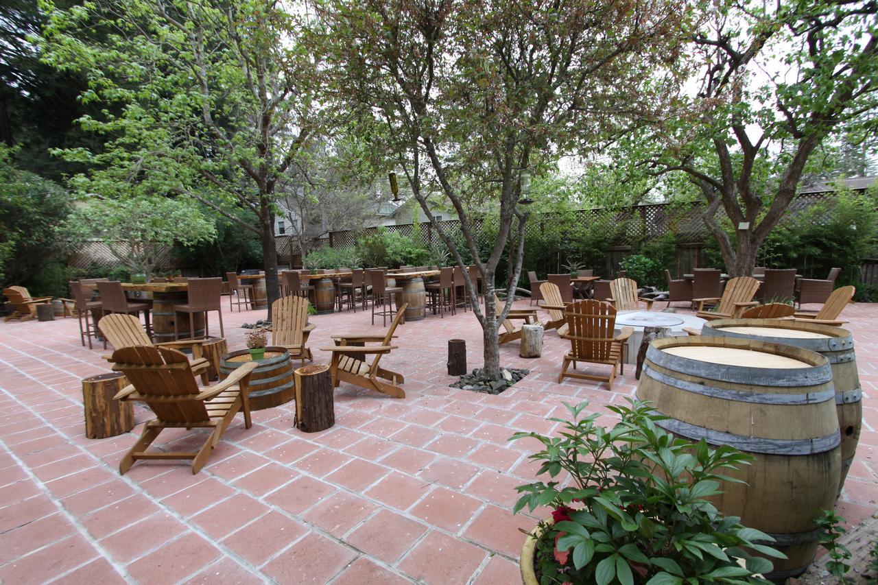 Fern Grove Cottages 盖尔南韦尔 外观 照片